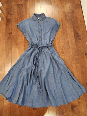 Not Perfect Linen women's midi linen dress in size s/m